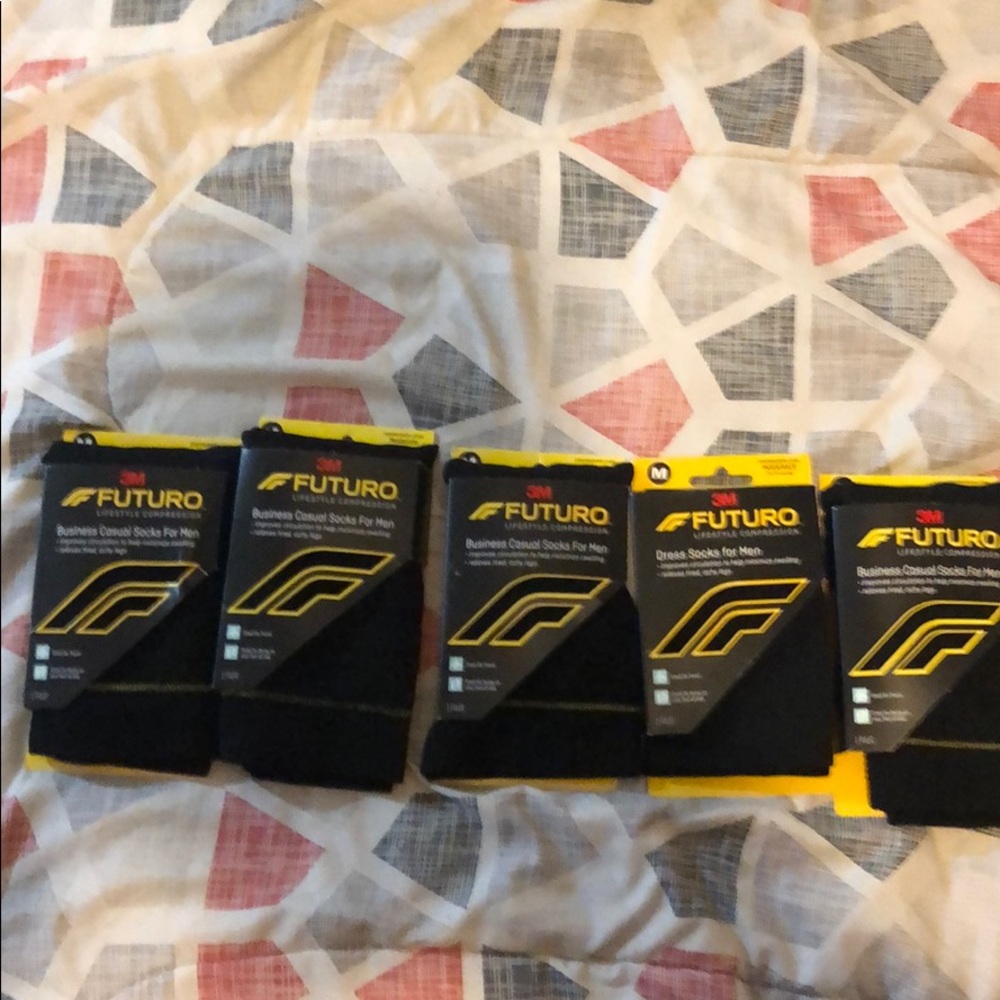 5 packs of futuro socks